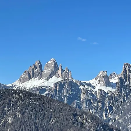 Sogno Delle Dolomiti Апартаменты *